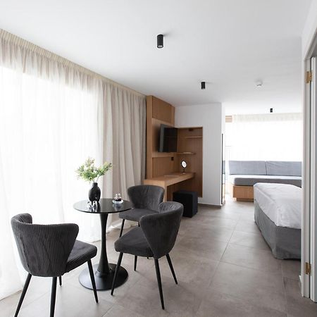 Griffin Suites 伊拉克利翁 外观 照片