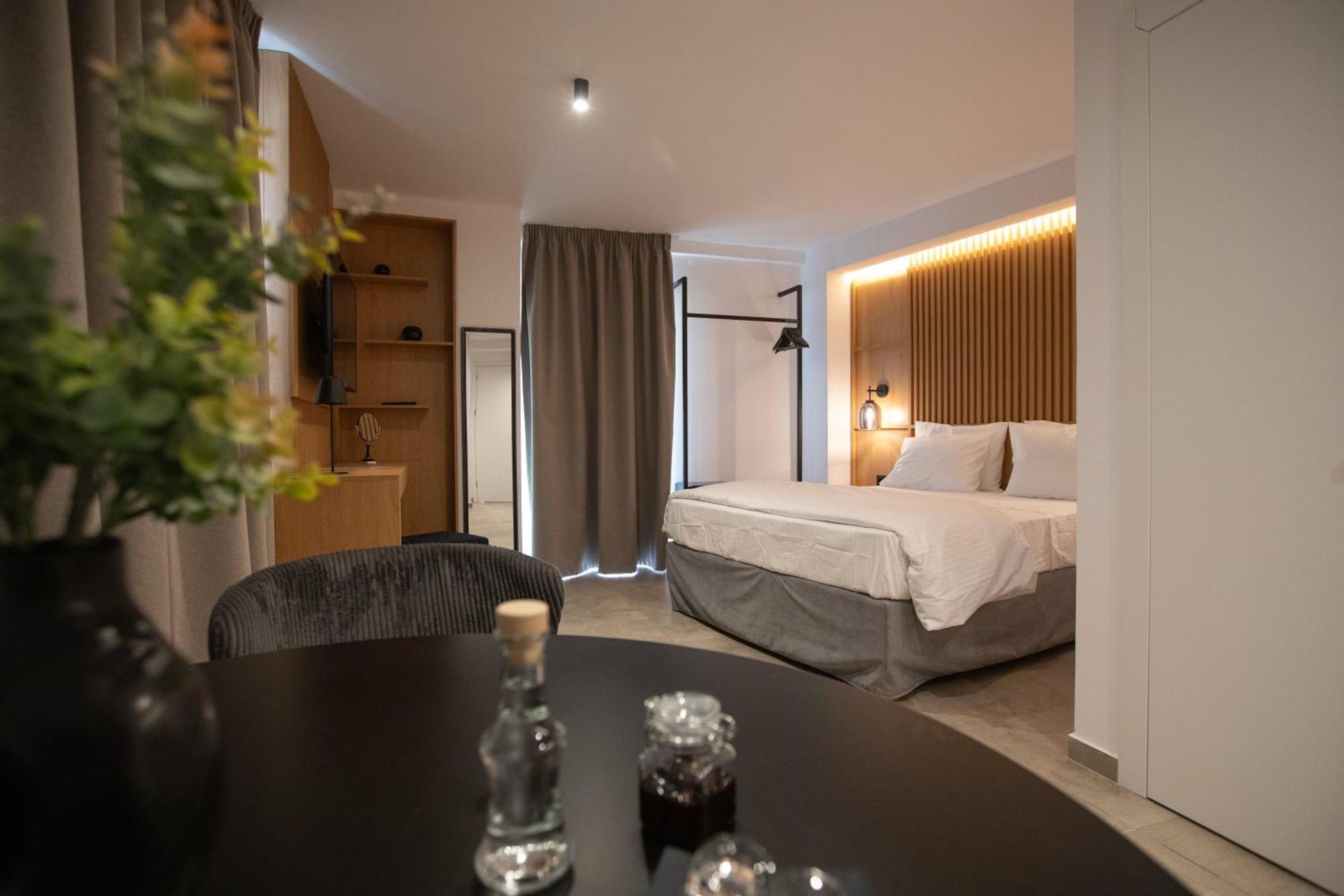 Griffin Suites 伊拉克利翁 外观 照片